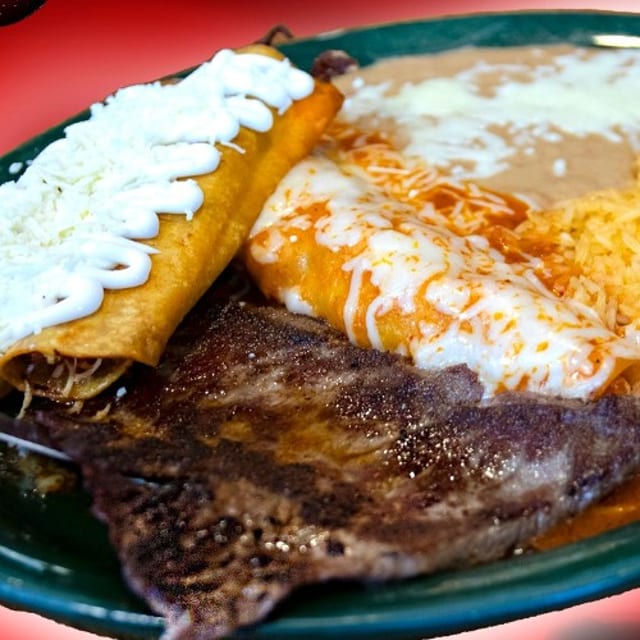Típico Mexicano.