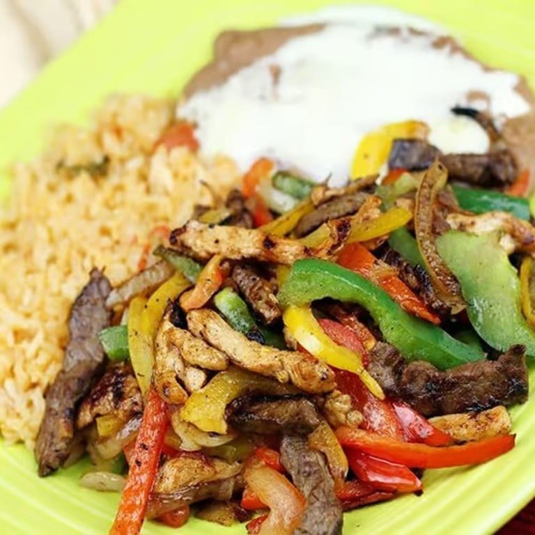 Savor Your Lunch with Us