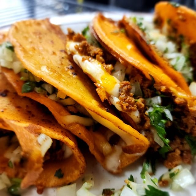 Chori - Queso Tacos.