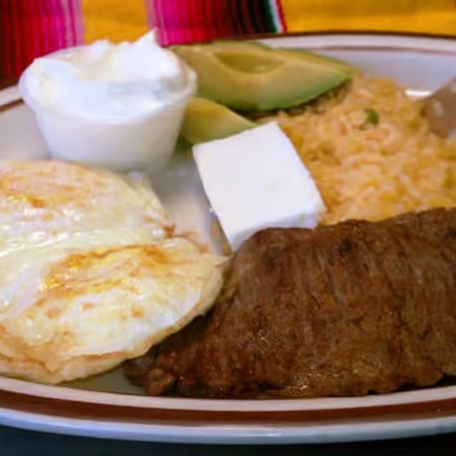 Almuerzo Campesino.