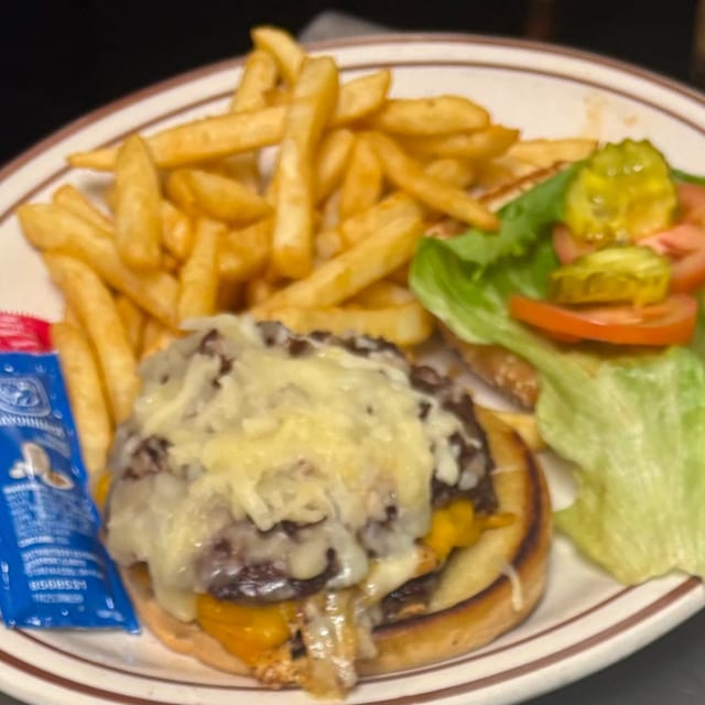 Kids Cheese Burger.