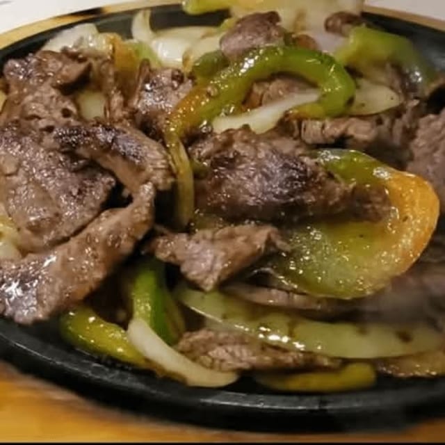 Fajitas De Res O Pollo O Mixtas.